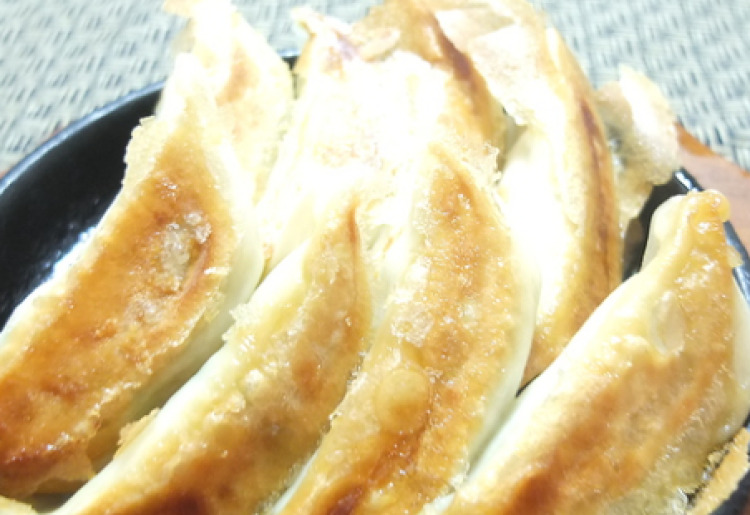 【人気】自家製餃子