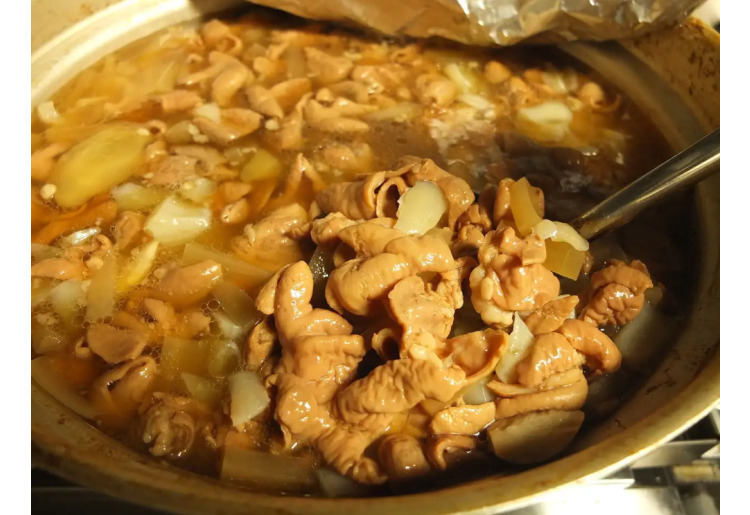 【数量限定】もつ煮込み